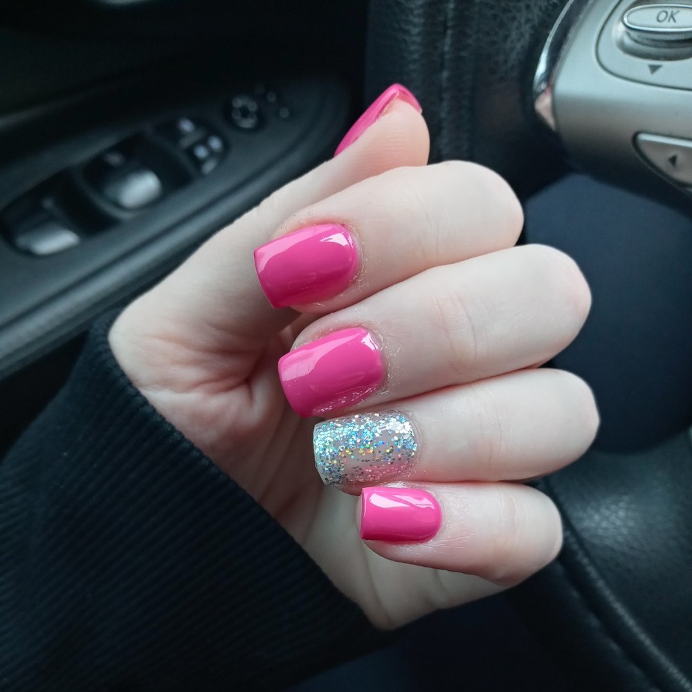 Meet your Posher, Danielle